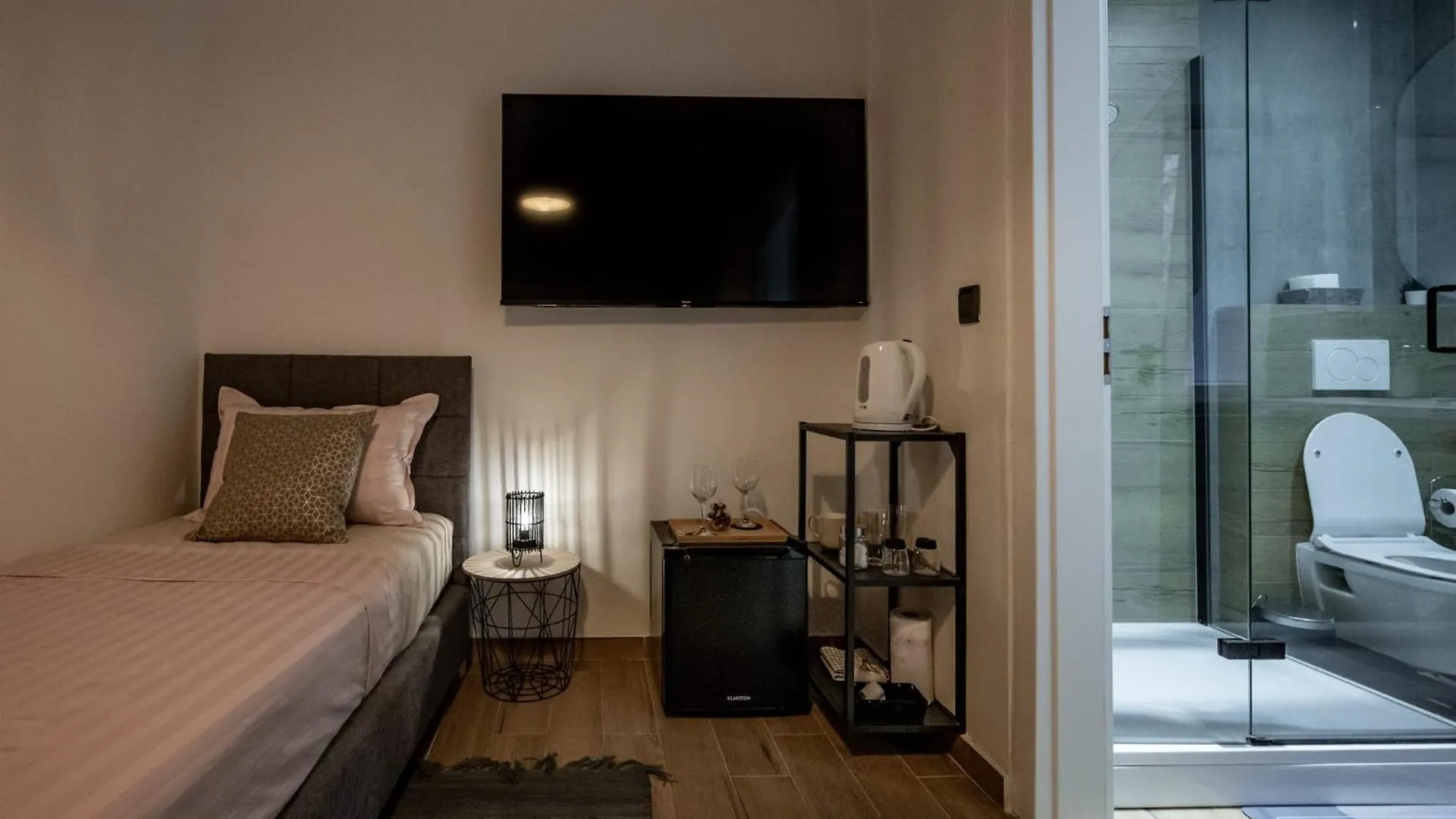 Apartments Portarata Pula 0*,